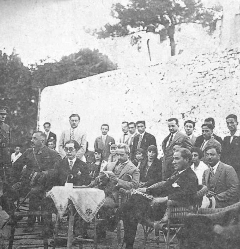 YIL1912